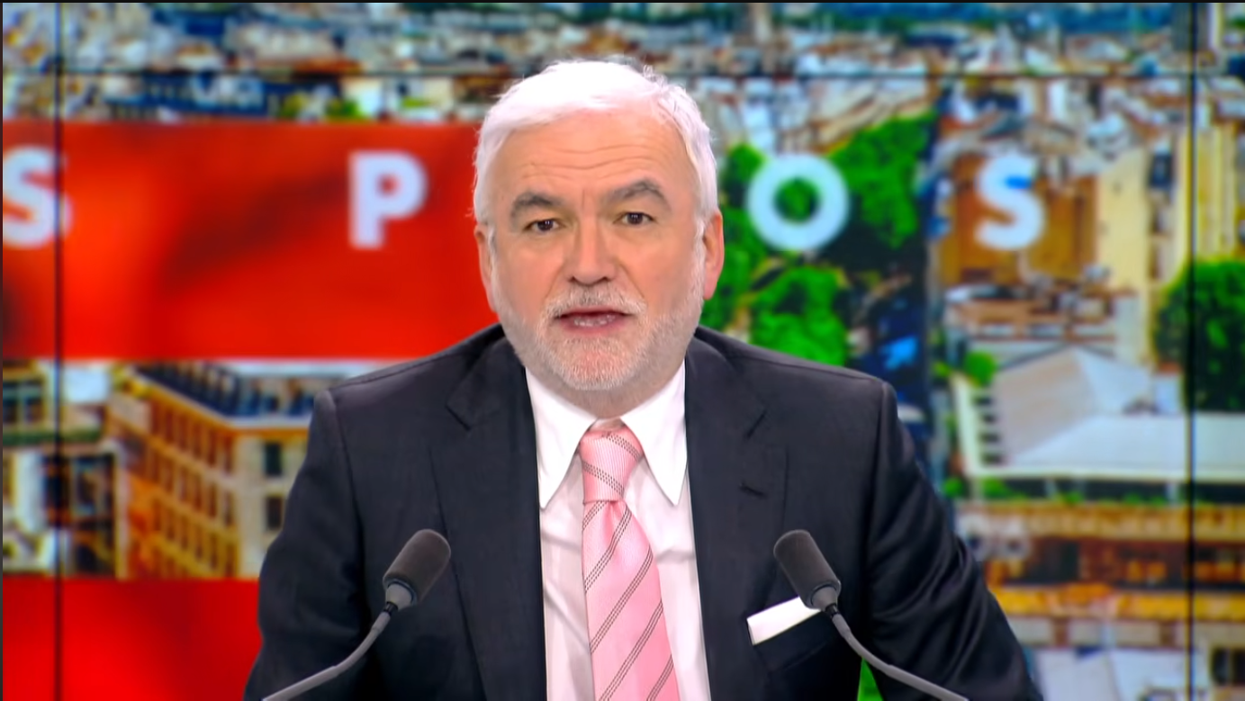 Pascal Praud sur le plateau de l'Heure Des Pros // source : capture d'écran d'Europe 1 sur YouTube