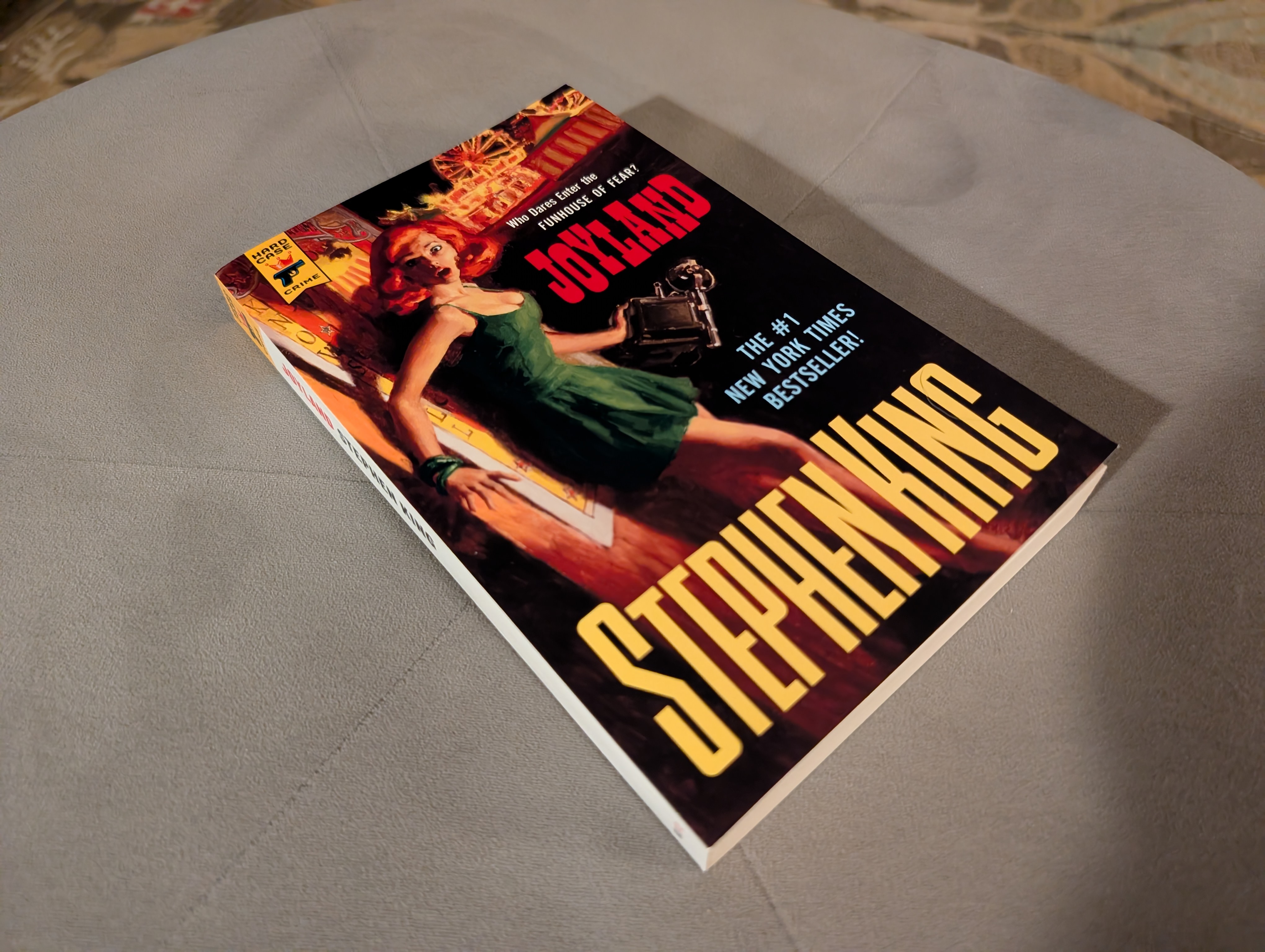 Cover of Stephen King's "Joyland"