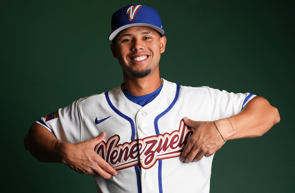 Ezequiel Tovar poses in his Team Venezuela jersey. 
