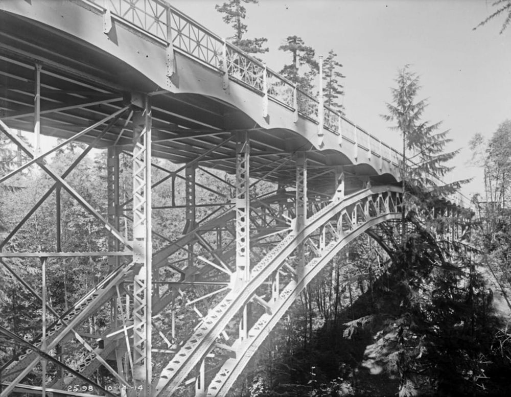 20th Avenue NE Bridge (Ravenna Park Bridge), Seattle, WA, U.S., 1914, © Seattle Municipal Archives