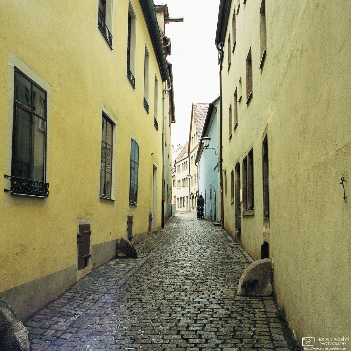 Trompetergässchen is a cobblestone-paved alley in the historic town center of Rothenburg ob der Tauber in southern Germany. © 2015 Norbert Woehnl Photography.