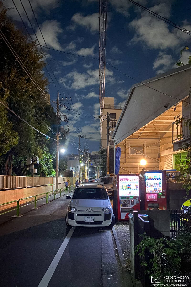 Night scene from a residential backstreet in the Itabashi Ward of Tokyo, Japan. © 2023 Norbert Woehnl Photography.