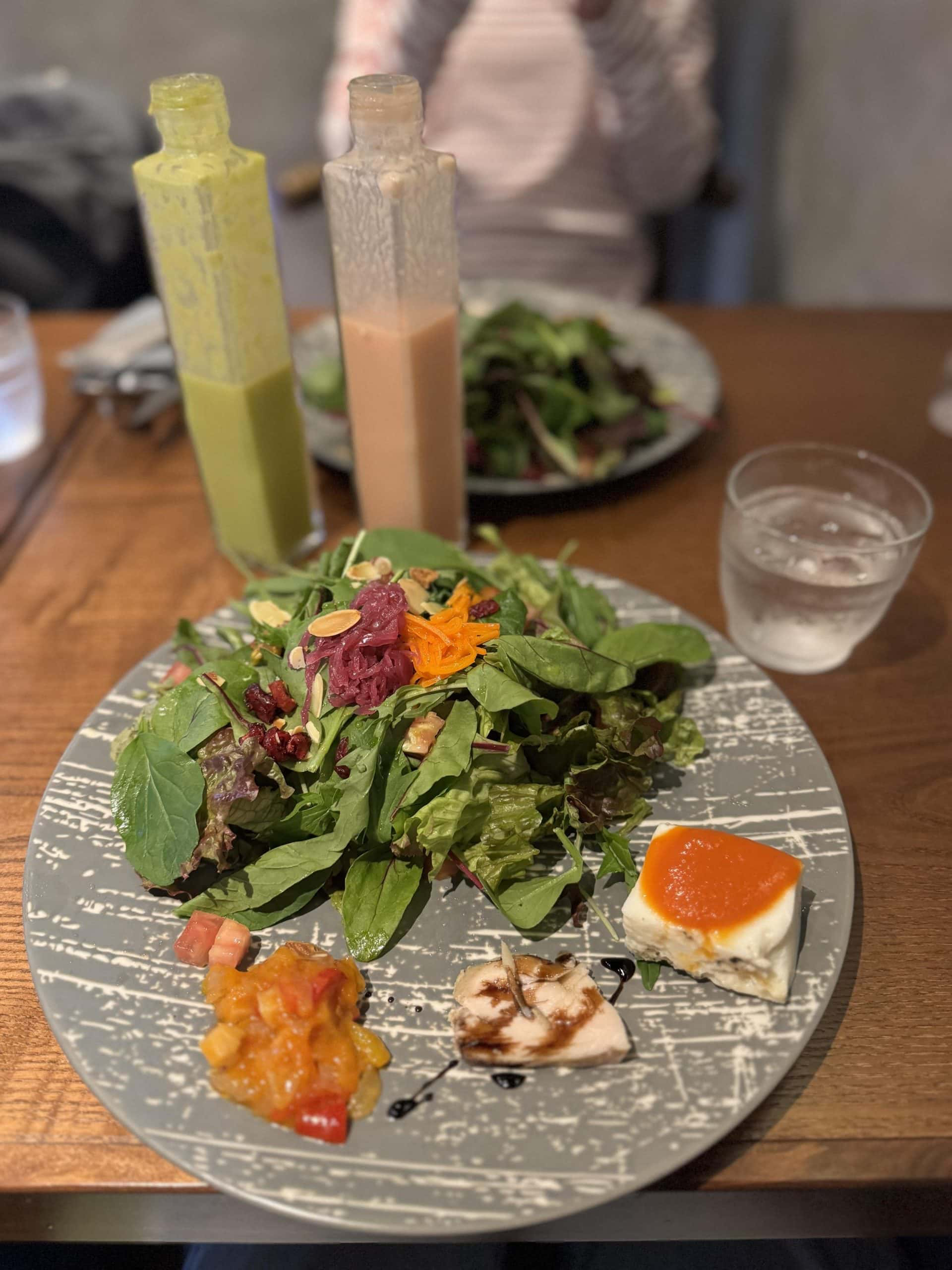 Italian Power Salad with two kinds of dressings at Casa del Sorriso, an Italian restaurant in the Nihonbashi area of Tokyo, Japan. © 2026 Norbert Woehnl Photography.
