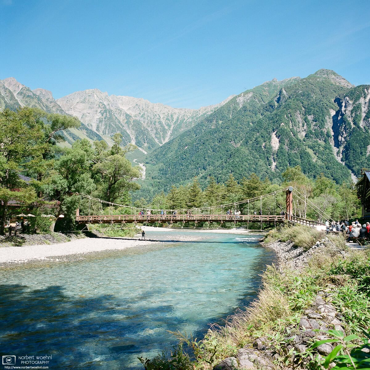 Kappa Bridge is crossing the Azusa River at Kamikōchi, a mountainous highland valley in the western part of Nagano Prefecture, Japan. © 2022 Norbert Woehnl Photography.